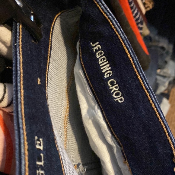 American Eagle crop jegging NWOT - Picture 3 of 3